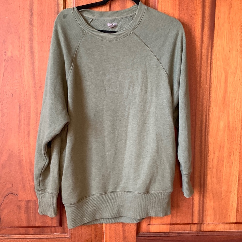 Used sweat shirt in good condition